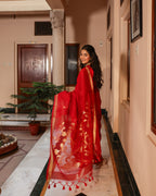 Red Swan Motif Silk Linen Saree