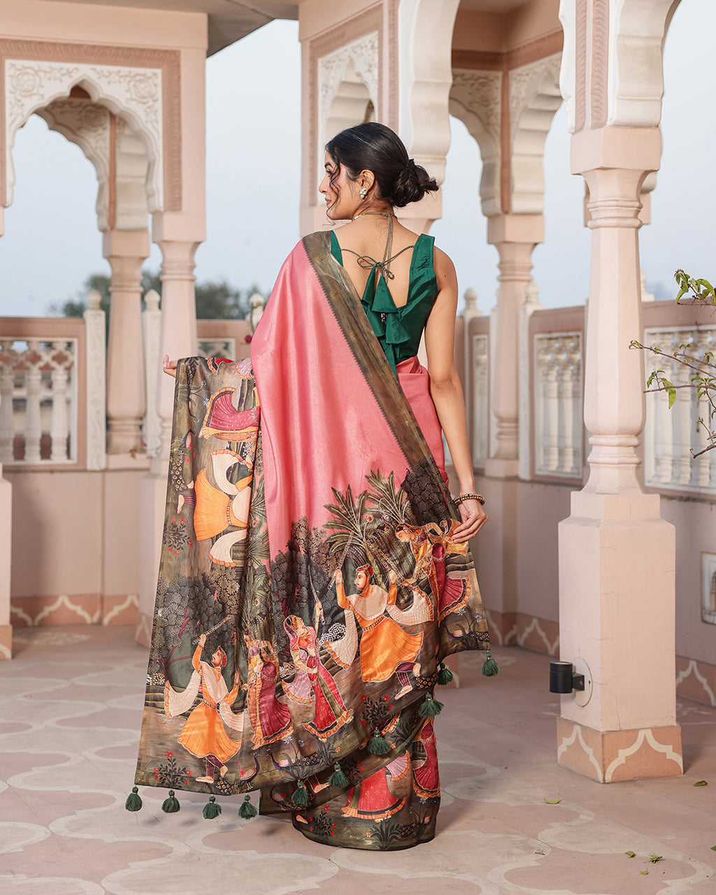 Pink Viscose Dandiya Figure Print Saree