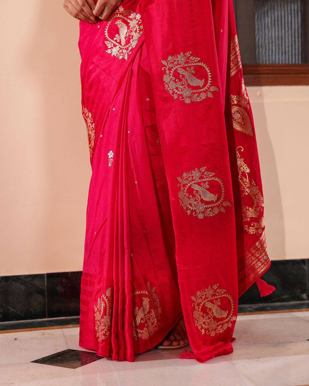 Magenta Sparrow Motif Silk Saree