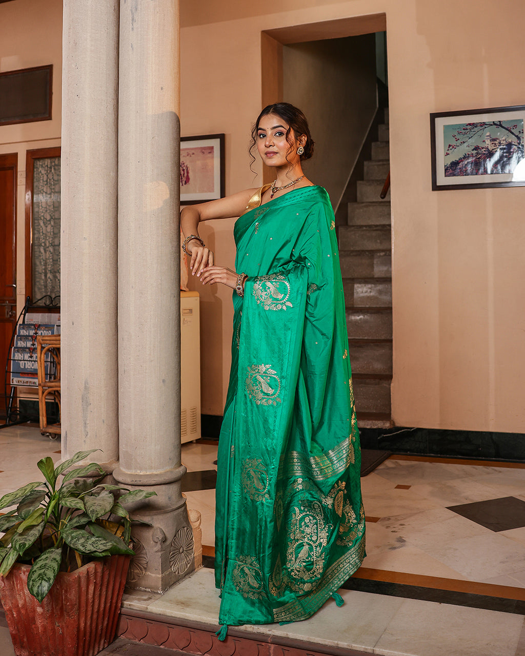 Sea Green Sparrow Motif Silk Saree
