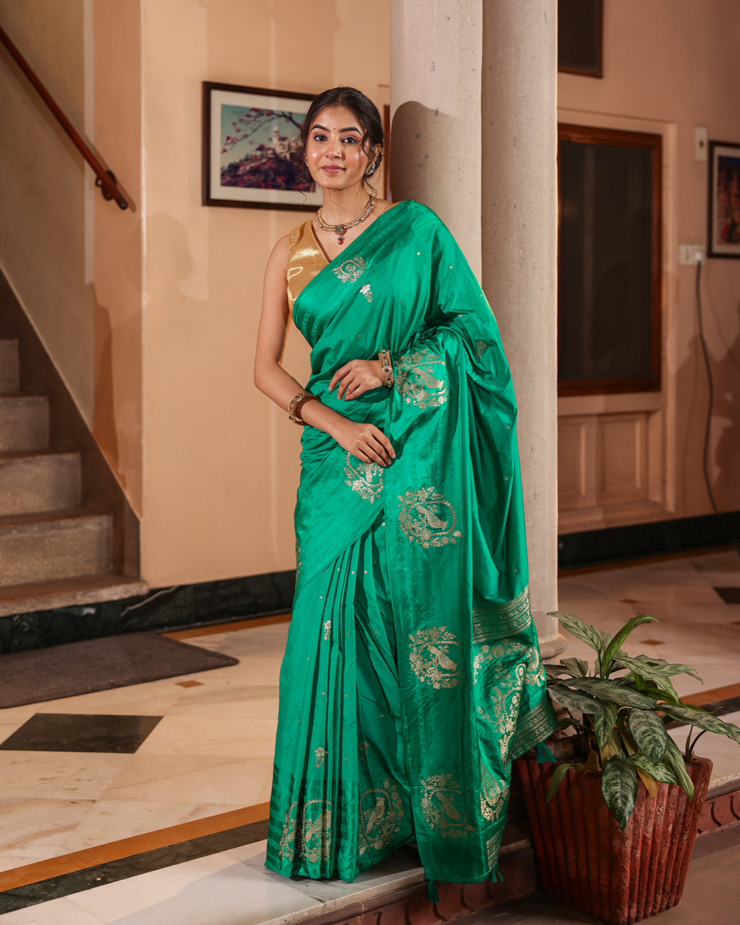 Sea Green Sparrow Motif Silk Saree