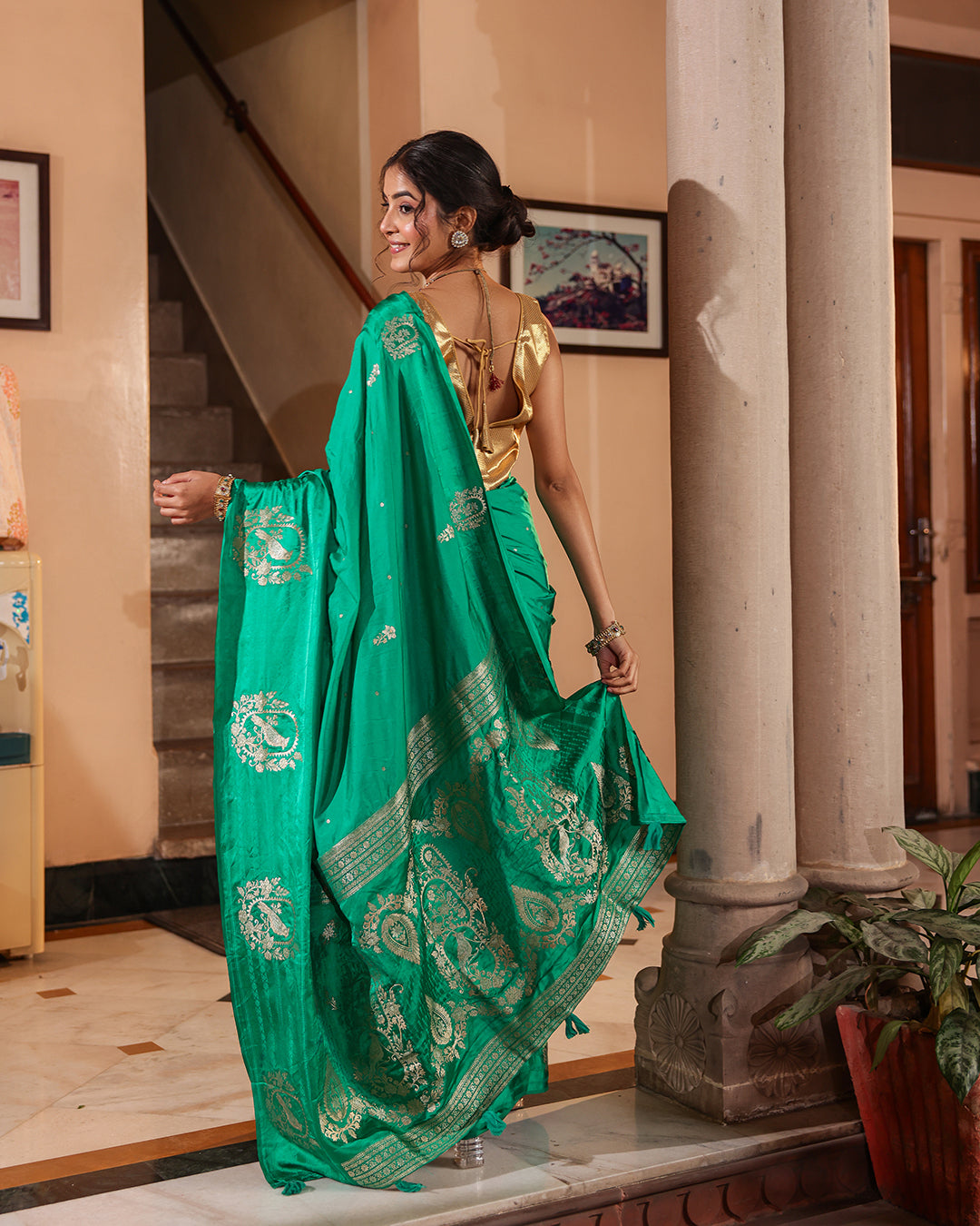 Sea Green Sparrow Motif Silk Saree