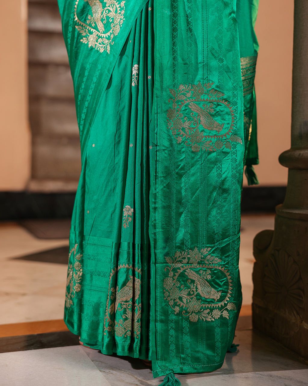 Sea Green Sparrow Motif Silk Saree
